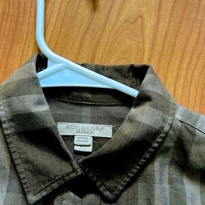 Burberry green blouse beautiful!!